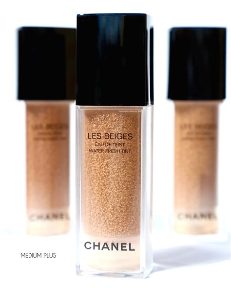 chanel les beiges medium eyeshadow|chanel les beiges moisturizing tint.